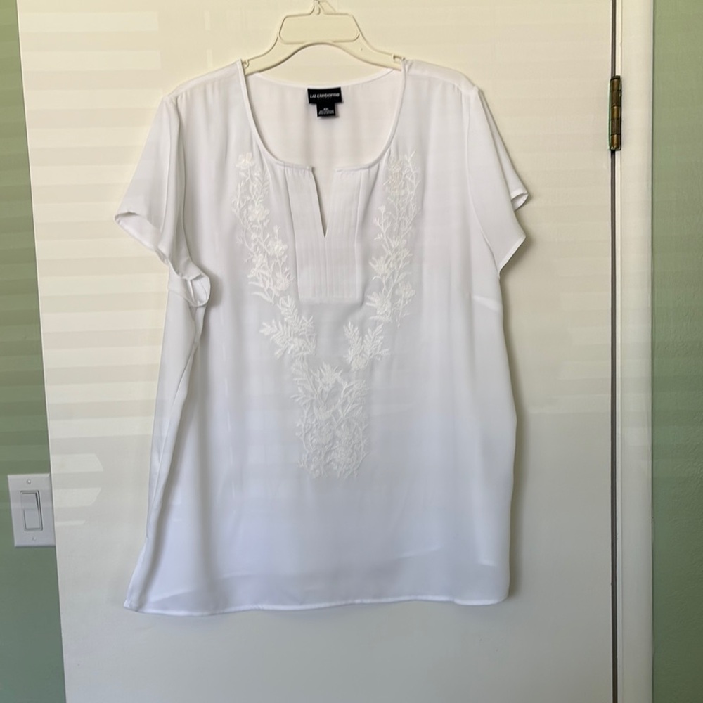 Liz Claiborne White Short Sleeve Embellished Blouse